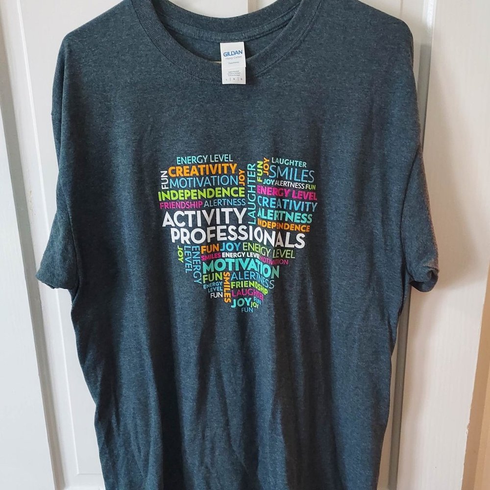 Activity Professional Grey Short Sleeve Tshirt szL
